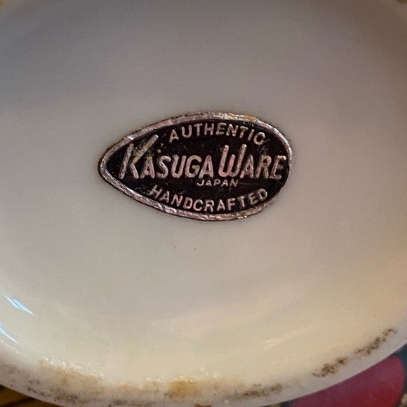 Kasuga Ware Vintage Vase Uher Pitcher Floral Gold Accents Porcelain Japan EUC - Picture 6 of 6